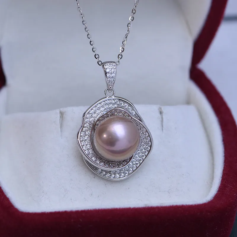 11-12mm Freshwater Pearl Floral & Liora Pendant