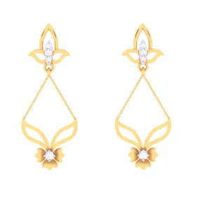 18k Chic Diamond Earrings With A Beautiful Flower Hanging From The Stud