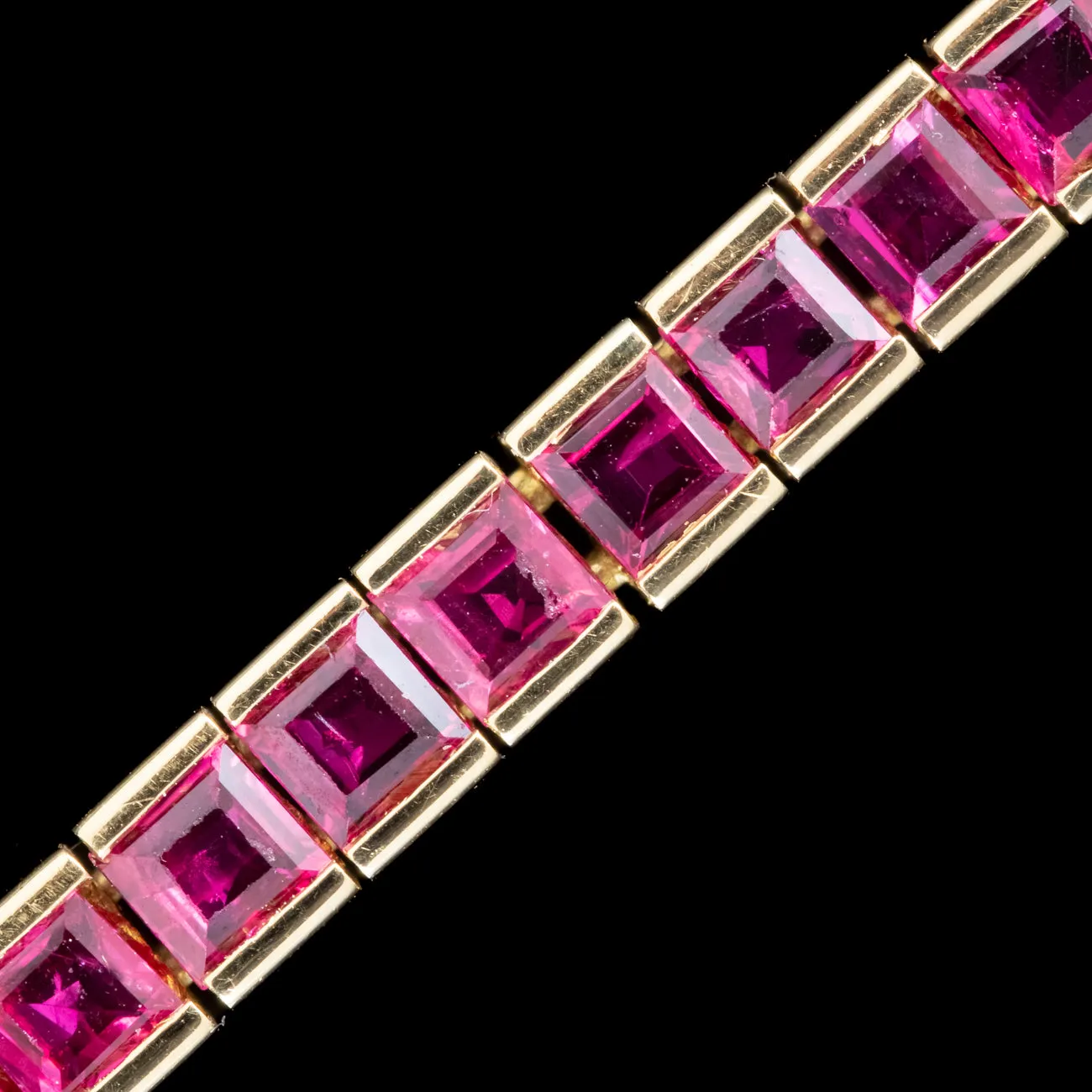 Art Deco Style Ruby Tennis Bracelet 18ct Gold 6.5ct Total