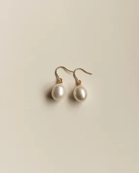 Audrey Pearl Earrings II