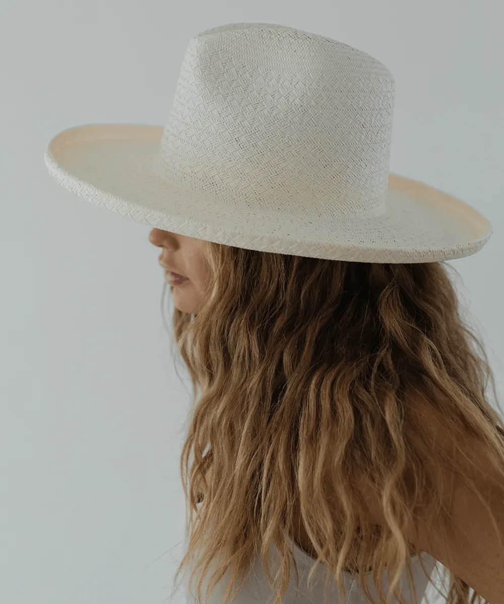 Cara Loren Pencil Brim Straw: Size S/M 57 / White