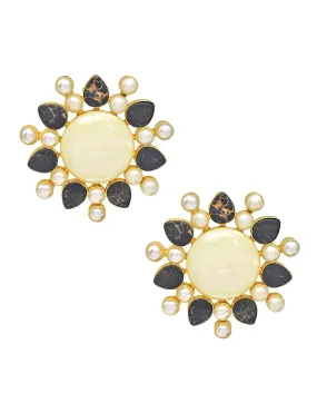 Contrast Flower Earrings