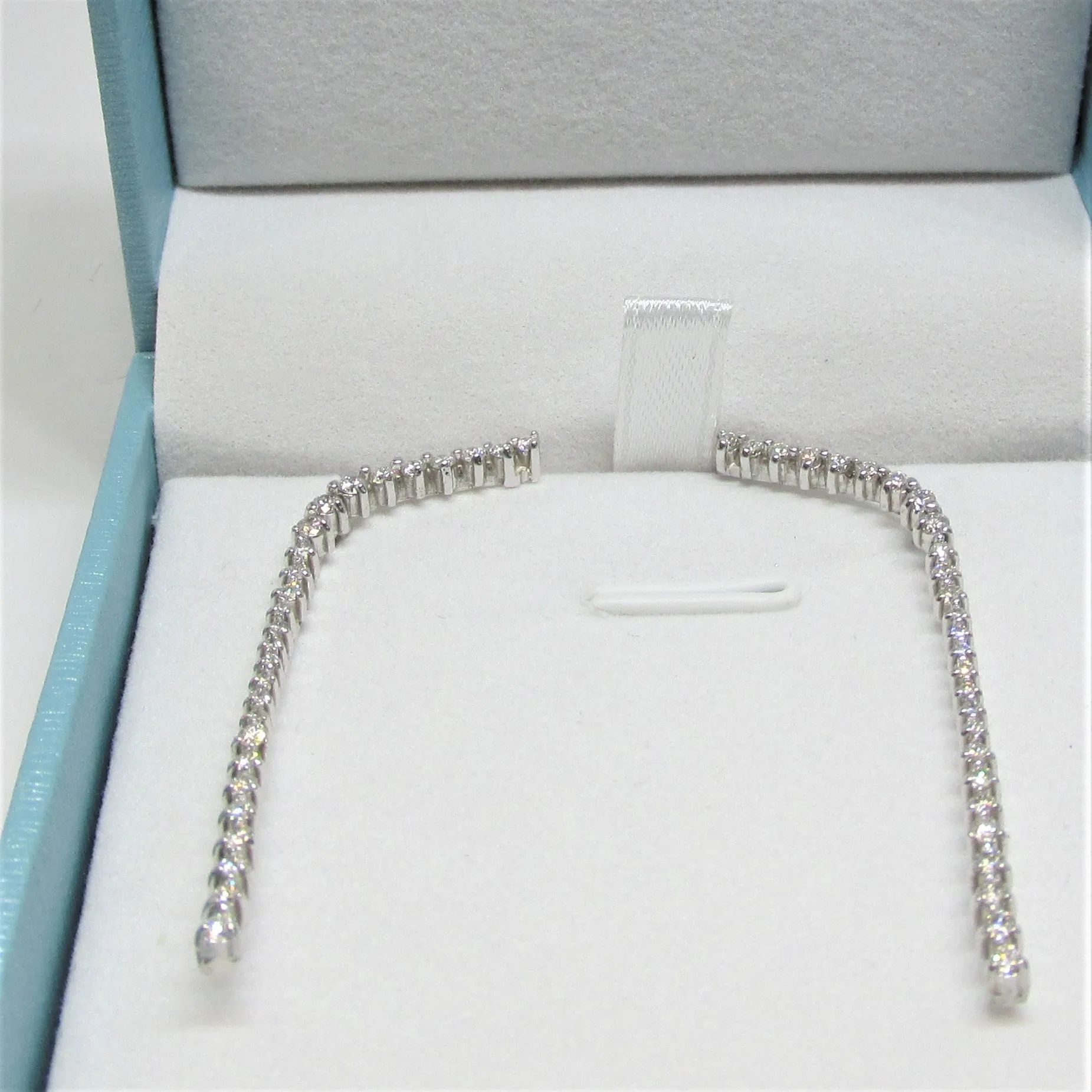 Diamond Strip Earrings 1 carat