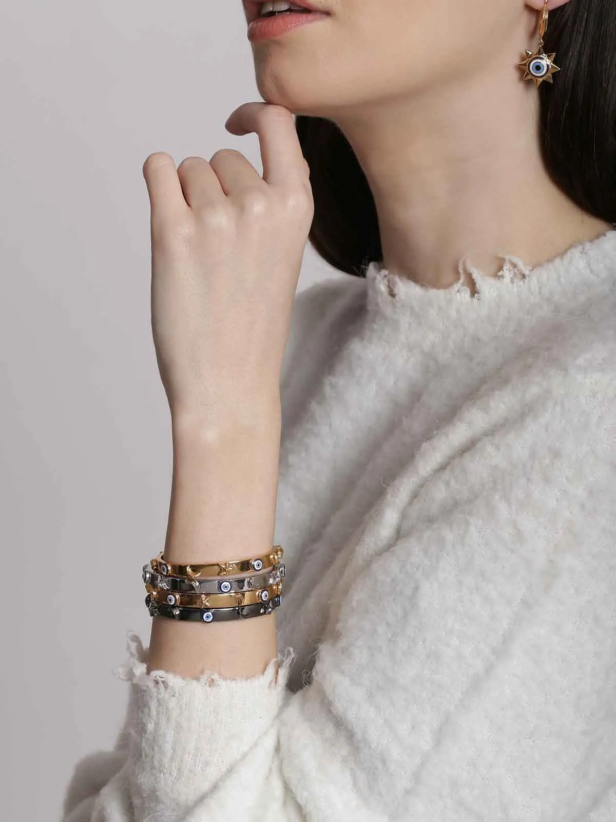 Eye Promise CÌ¬leste Handcuff Bracelet In Gold