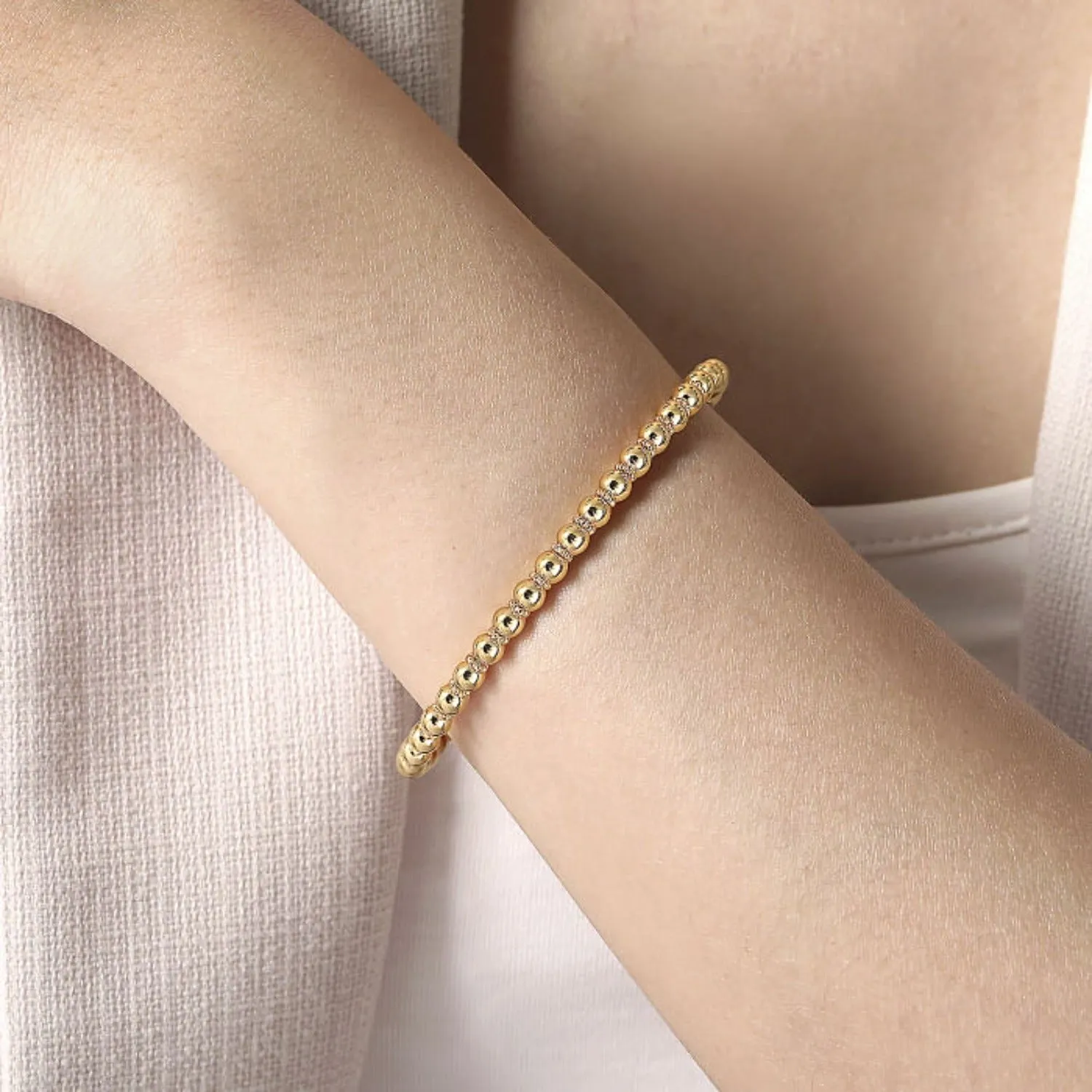 Gabriel & Co. High Polished Gold Bujukan Bangle