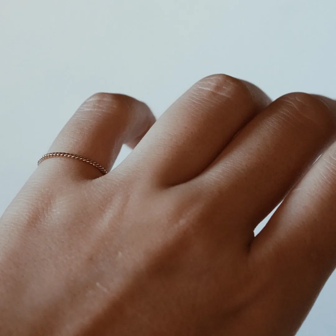 Intertwined Ring