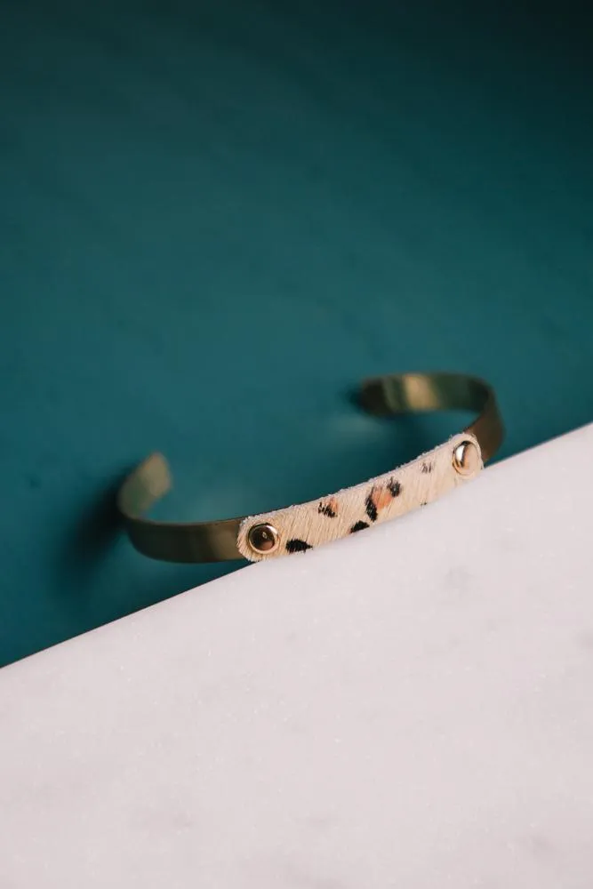 Leopard Print Cuff In Tan