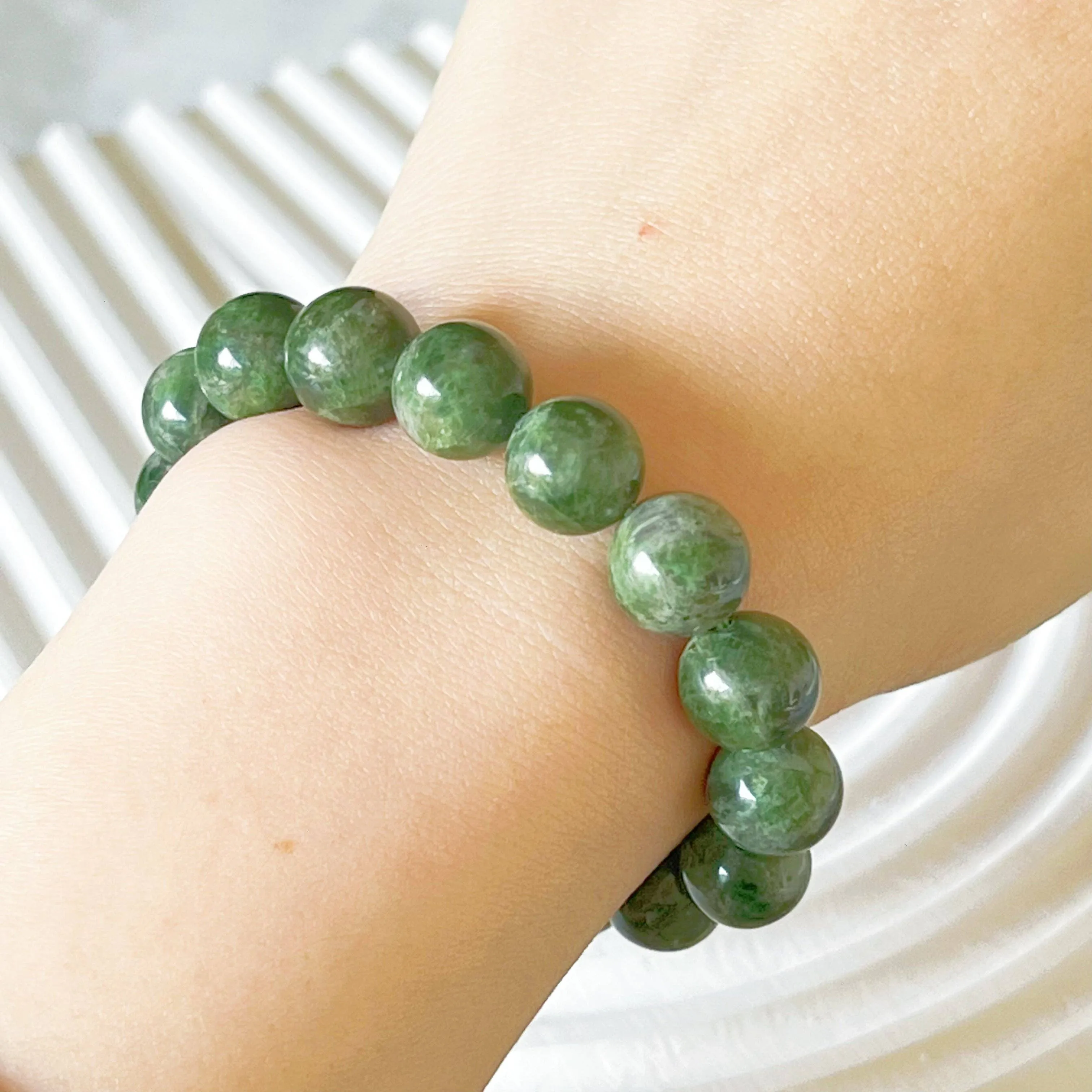 Ninaouity - Heart Chakra Green Diopside Crystal Bracelet