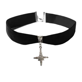 Papa IV Grucifix Choker