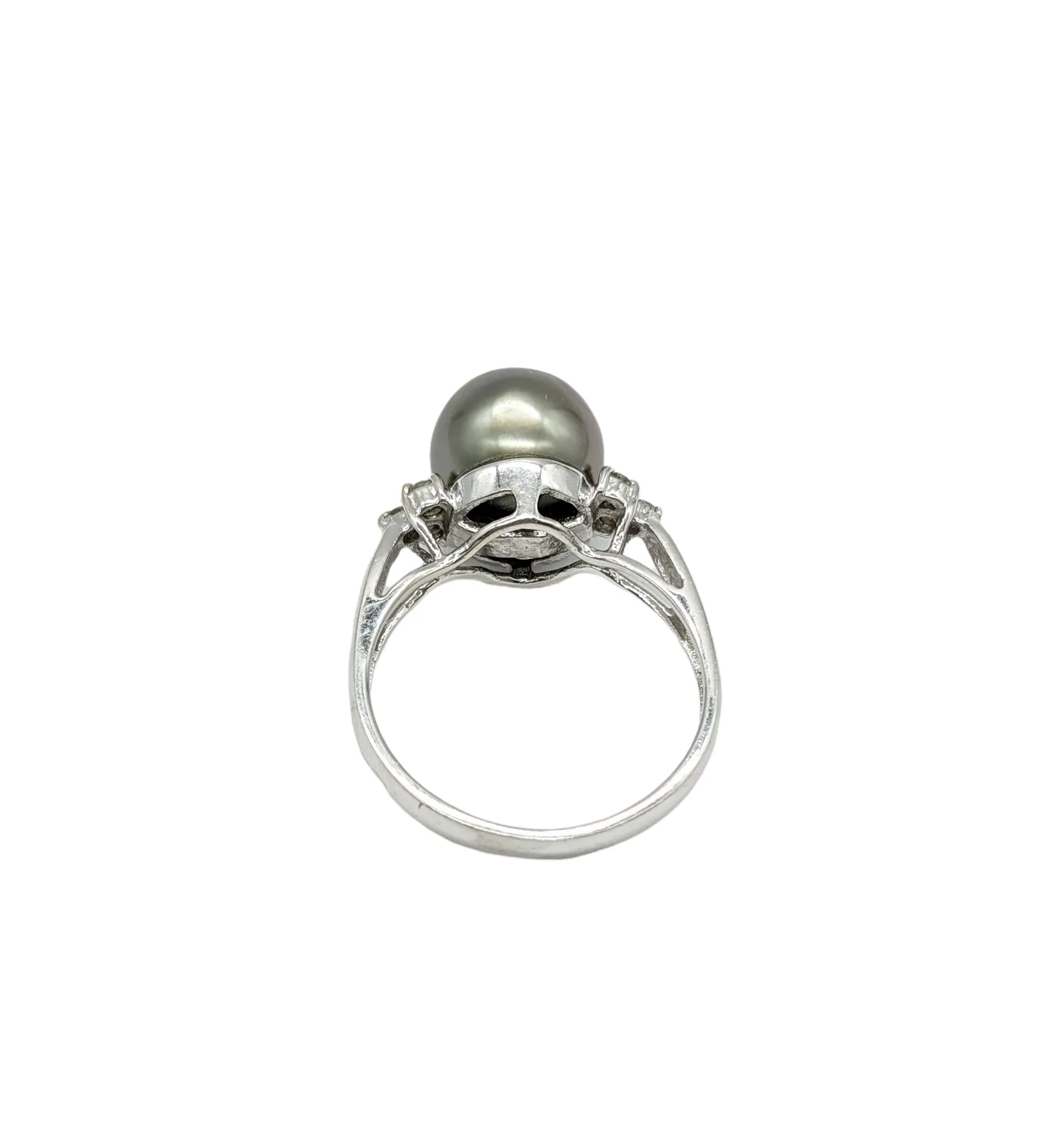 Tahitian 10 mm Pearl Ring with Diamond Chips