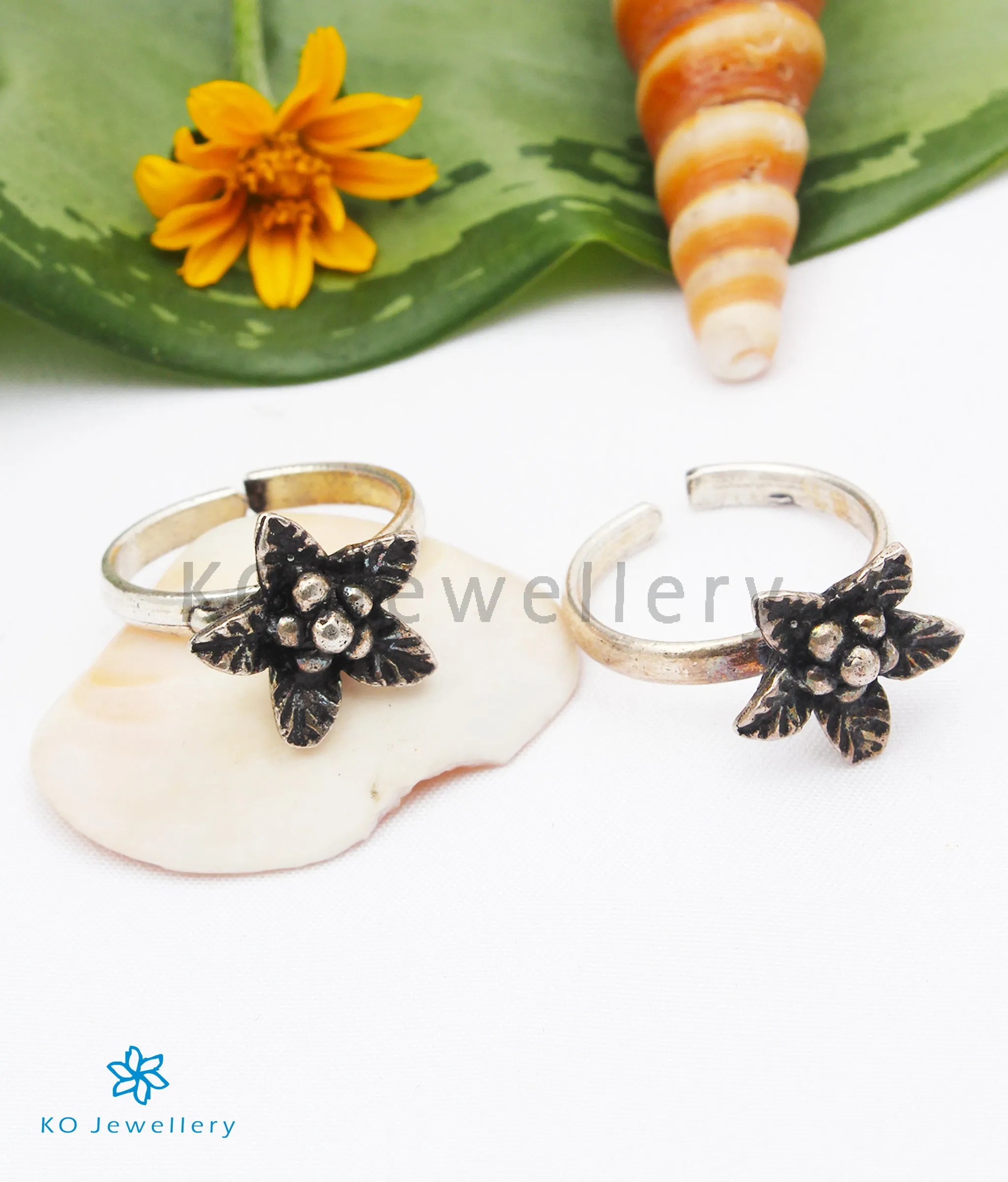 The Adhanika Silver Toe-Rings