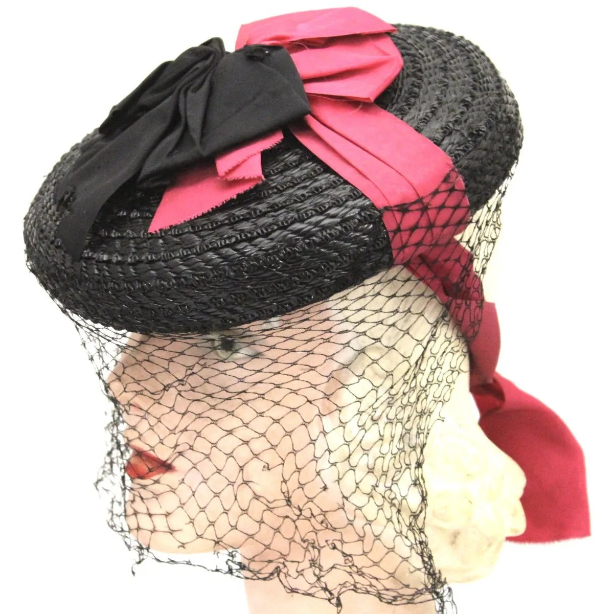 Vintage 1940s Fascinator Hat Black Straw Red Ribbon Veil WW2 O/S