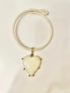 Vintage 1970's  ivory resin heart choker...so chic