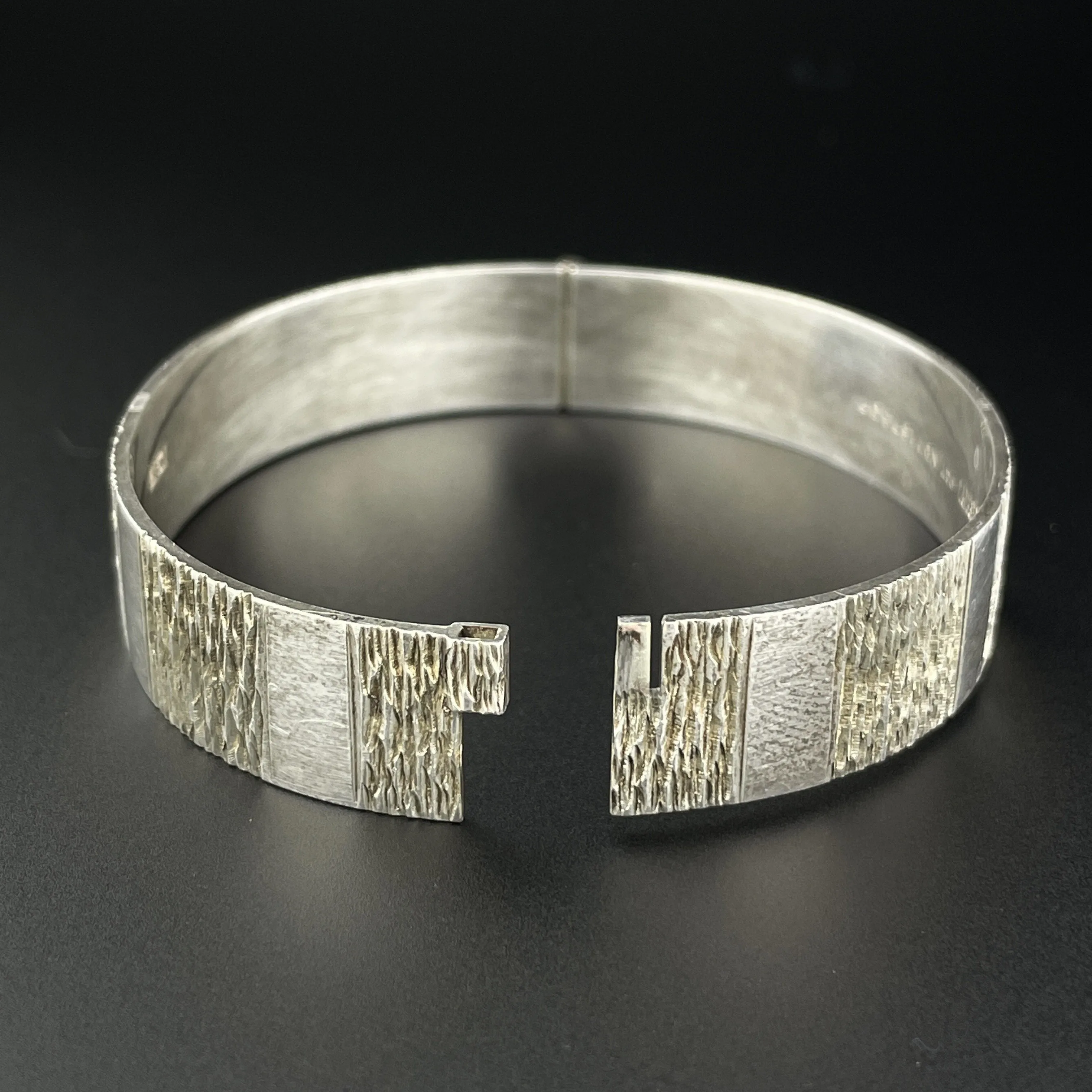 Vintage Silver Textured Carved Bangle Cuff Bracelet