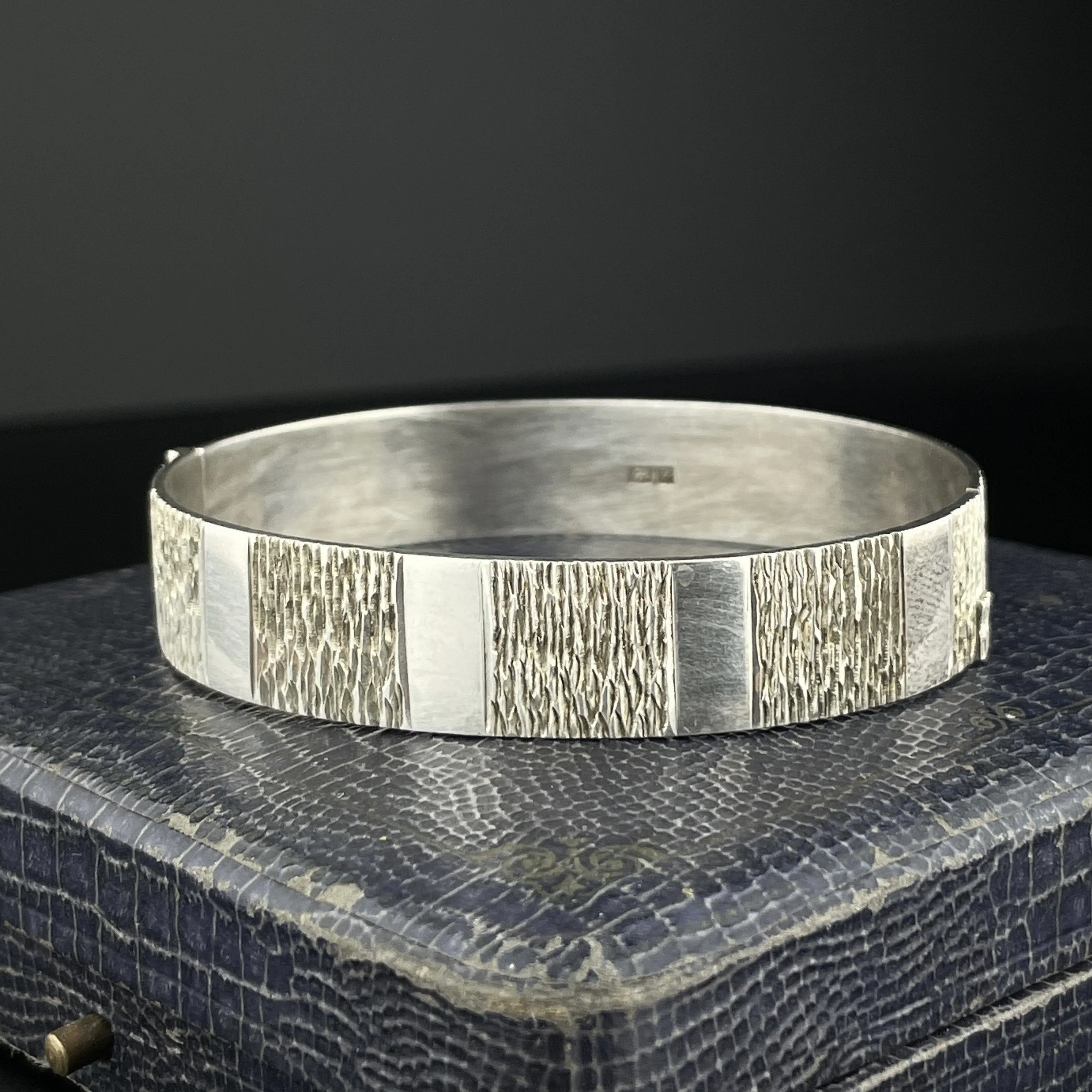 Vintage Silver Textured Carved Bangle Cuff Bracelet