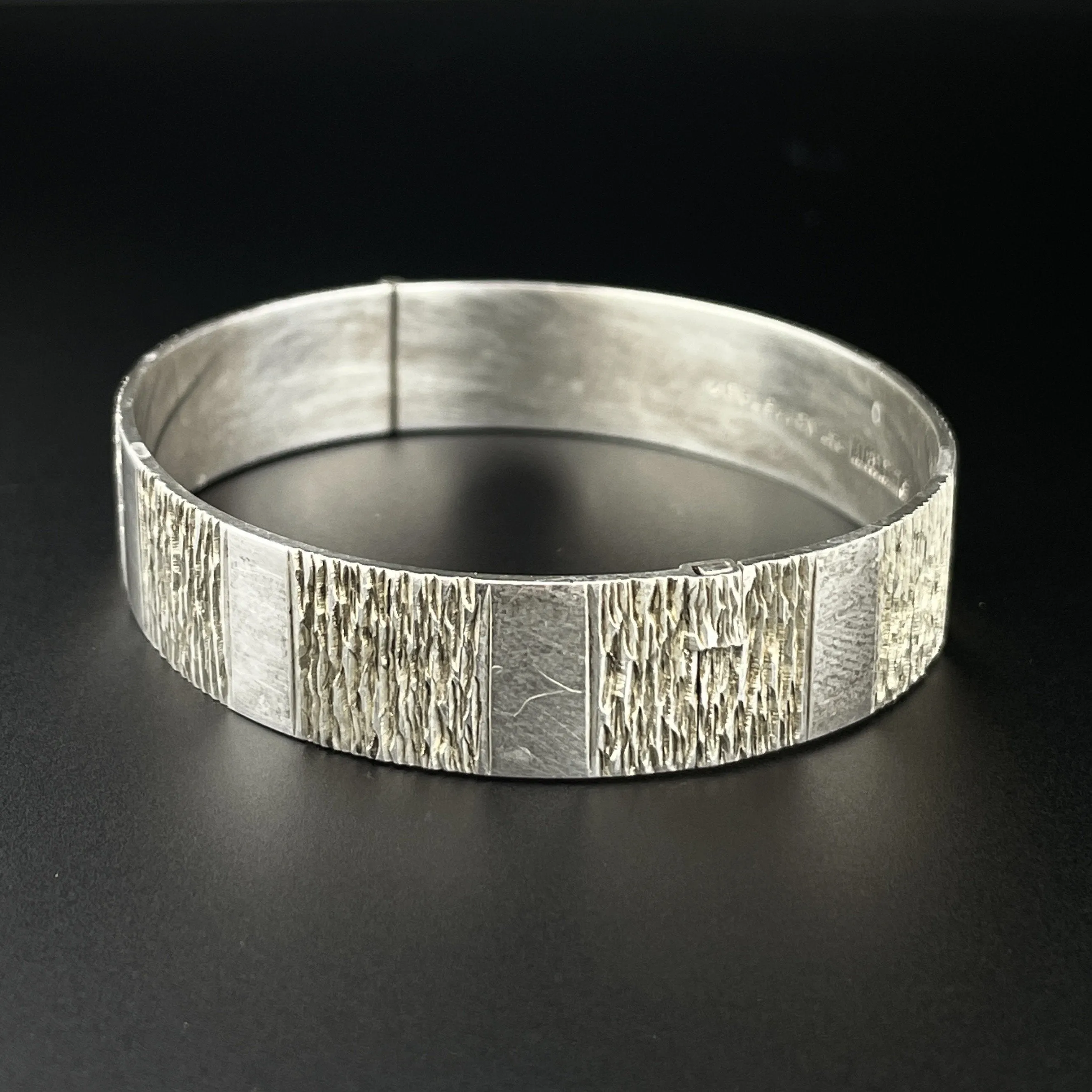 Vintage Silver Textured Carved Bangle Cuff Bracelet