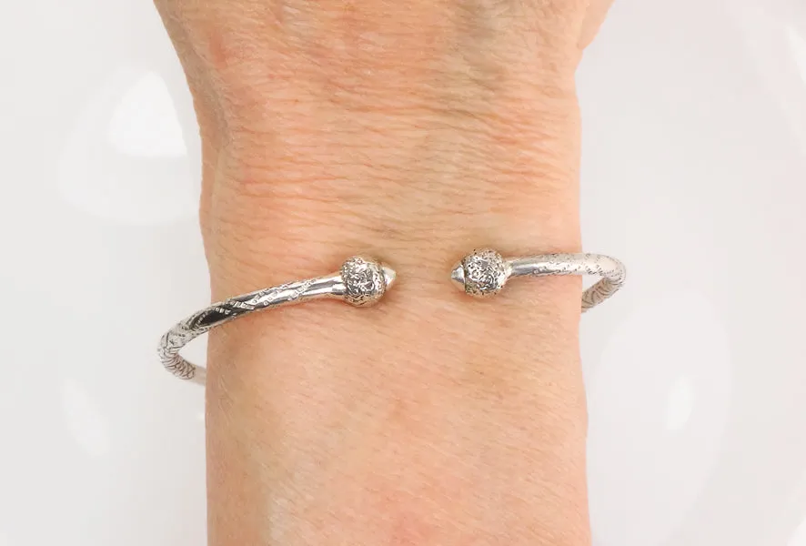 Vintage Sterling Silver Jamaica Caribbean Pointed Ends Island Cuff Bracelet