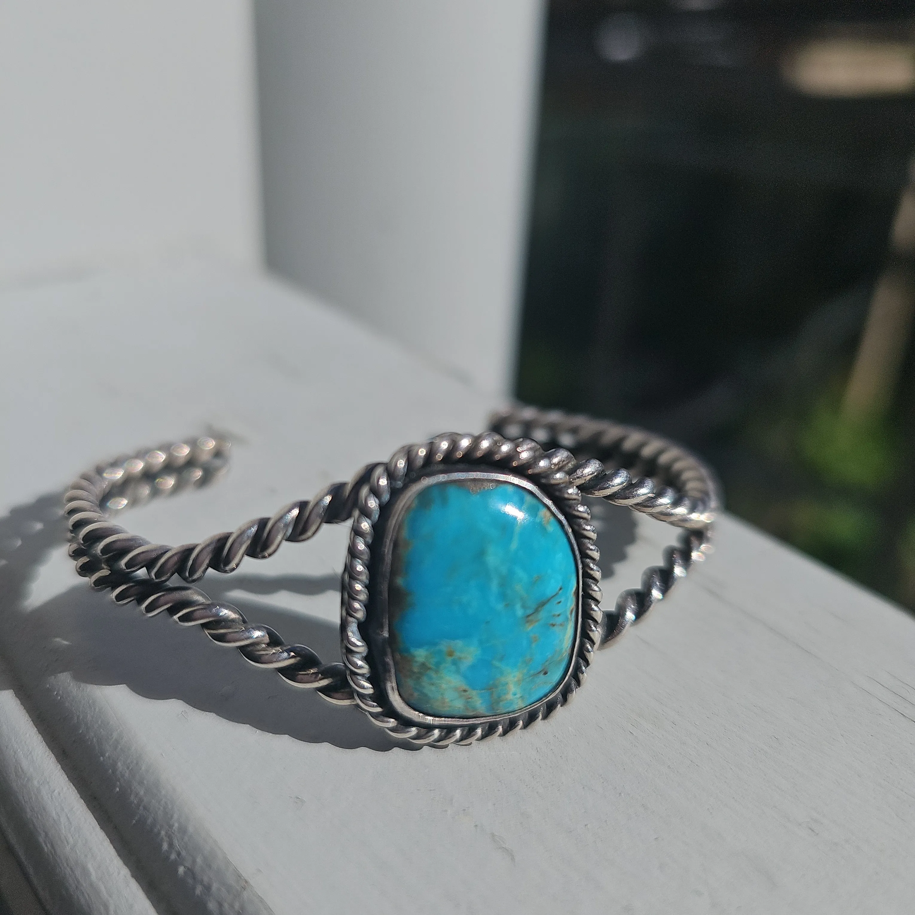 Vintage Twisted Sterling Silver Turquoise Cuff