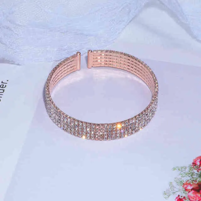 Wedding Jewelry Romantic Cuff Bangle Bracelet for Women with Crystal in Gold Color