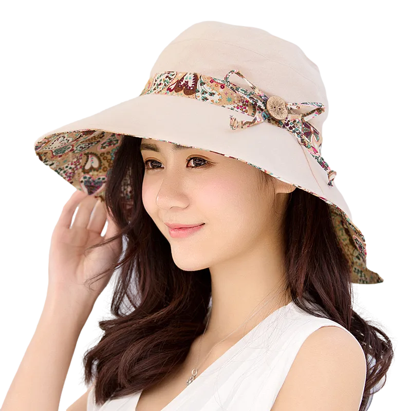 Women Wide Brim Summer Sun Hat Lightweight Foldable Beach Sun Hat for Ladies Travel Roll up Reversible Floral